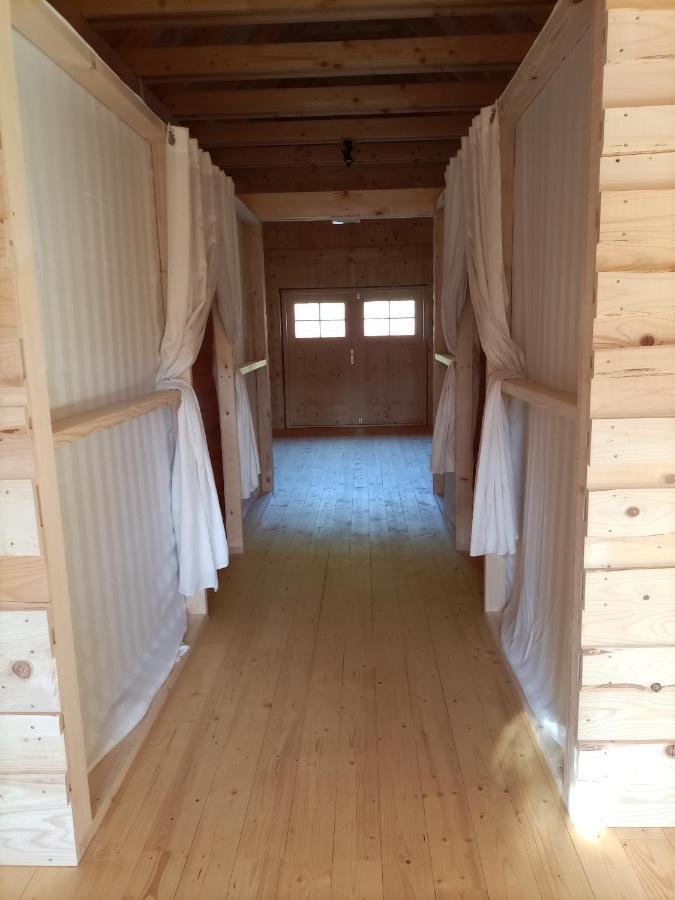 Kamp Beli Gaber Hotell Stari Trg pri Lozu Exteriör bild