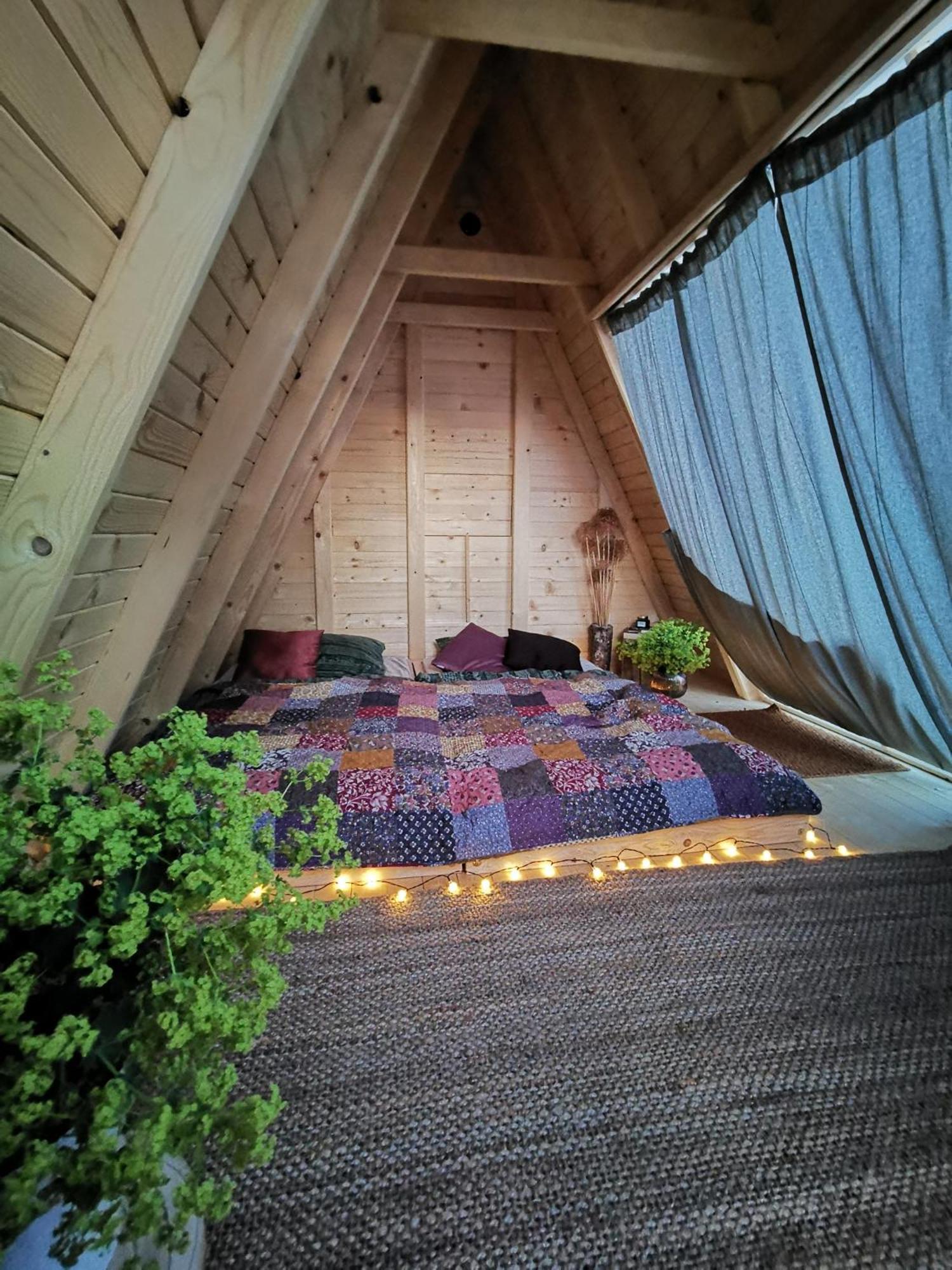 Kamp Beli Gaber Hotell Stari Trg pri Lozu Exteriör bild
