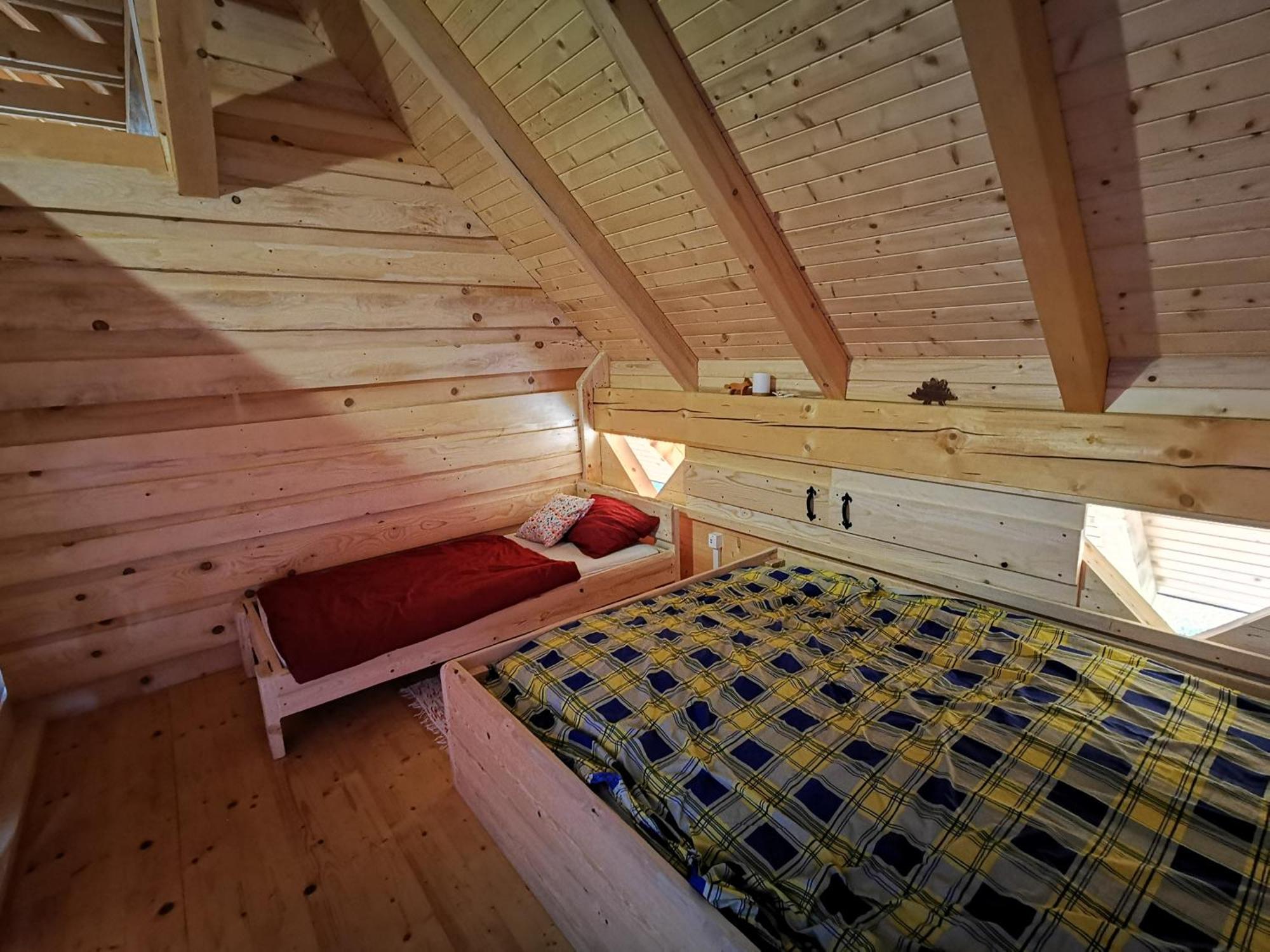 Kamp Beli Gaber Hotell Stari Trg pri Lozu Exteriör bild